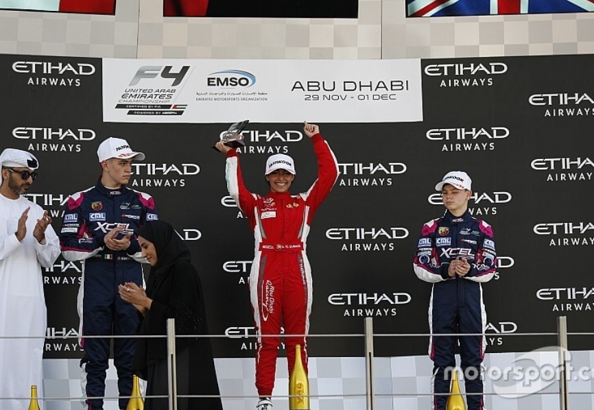 فورمولا 4 الإماراتية: آمنة القبيسي تفوز بالسباق الأول على حلبة مرسى ياس