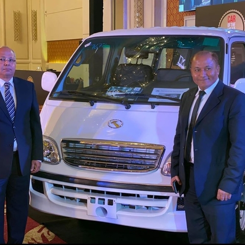 كينج لونج إيجيبت تحصد لقب مايكروباص العام 2019  بإحتفالية (الأفضل Car of the Year Egypt 2020