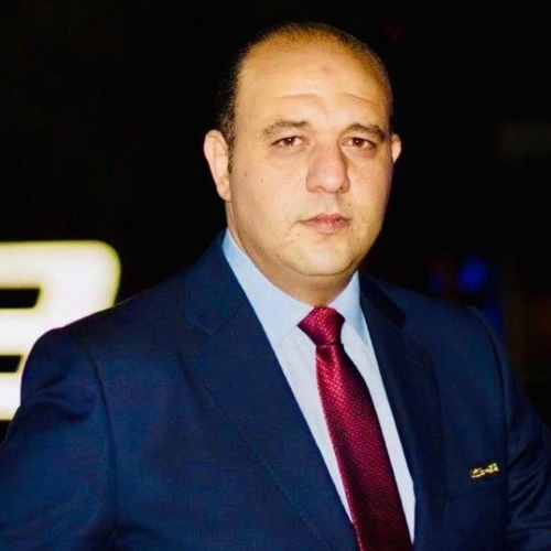 محمود علام ..مدير للموزعين والمجلة لشركة TVD