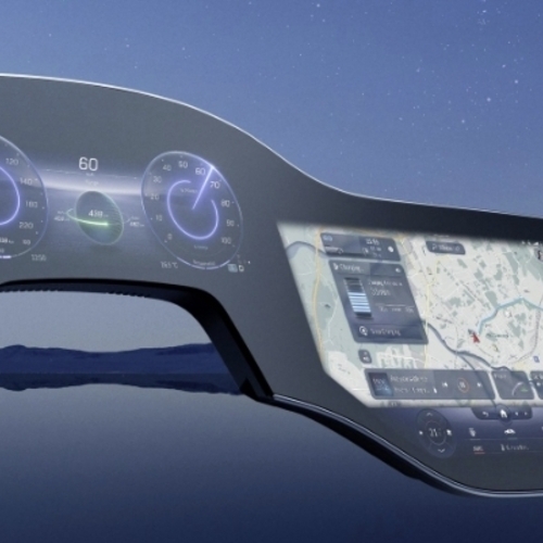 أكبر شاشة في العالم داخل سيارة تقدمها مرسيدس في EQS 2022