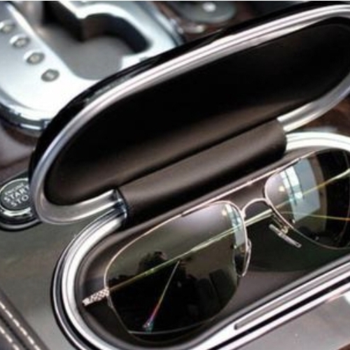 بسعر يفوق سيارات: نظارات شمسية من بنتلي ومايباخ