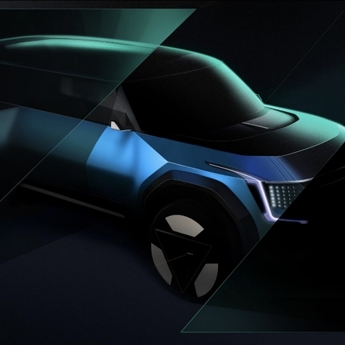 كيا  تروّج لسيارتها الجديدة Concept EV9 التي تجسد رؤيتها كمزود لحلول التنقل المستدام