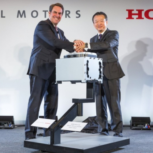 هوندا وجنرال موتورز تعلنان الانسحاب المفاجئ من اتفاقية التعاون المشترك بقيمة 5 مليار دولار لتطوير السيارات الكهربائية