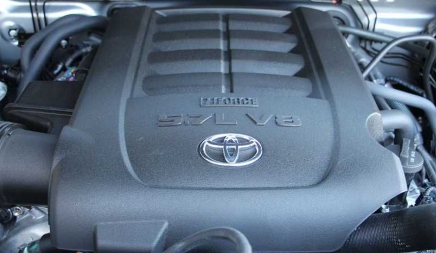 تويوتا ستوقف إنتاج محركات V8 للاندكروزر وتندرا