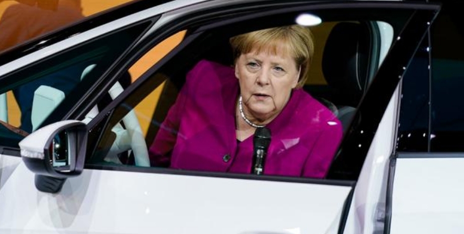 قرارات ألمانية تحفز على شراء السيارات الكهربائية