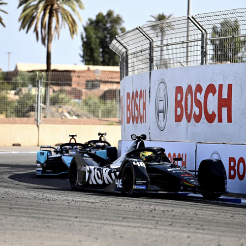 السائق إدواردو مورتارا، يحرز الفوز بسباق الجائزة الكبرى للسيارات الكهربائية في مراكش ضمن الجولة 10 من بطولة العالم إيه بي بي للفورمولا إي