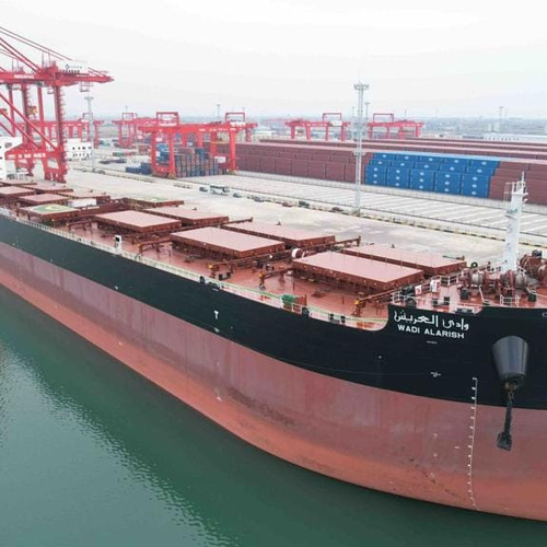 وزير النقل يعلن تسلم شركة الملاحة الوطنية سفينة وادى العريش من ترسانة هانتونج الصينية