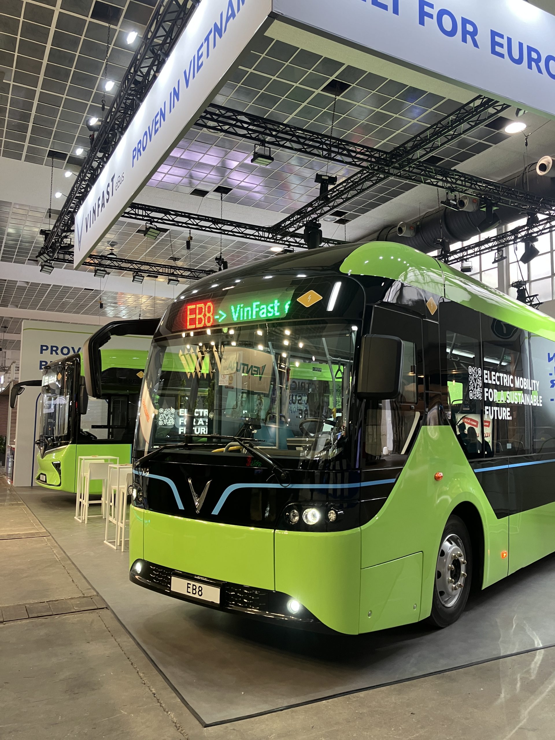 حضور قوي للصناعة الفيتنامية في Buswarld Europe 2025 من خلال  شركة VinFast