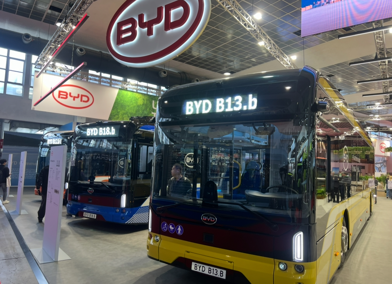 BYD عالم مختلف من الحافلات والأتوبيسات للعام يخطف الأنظار في Buswarld Europe 2025