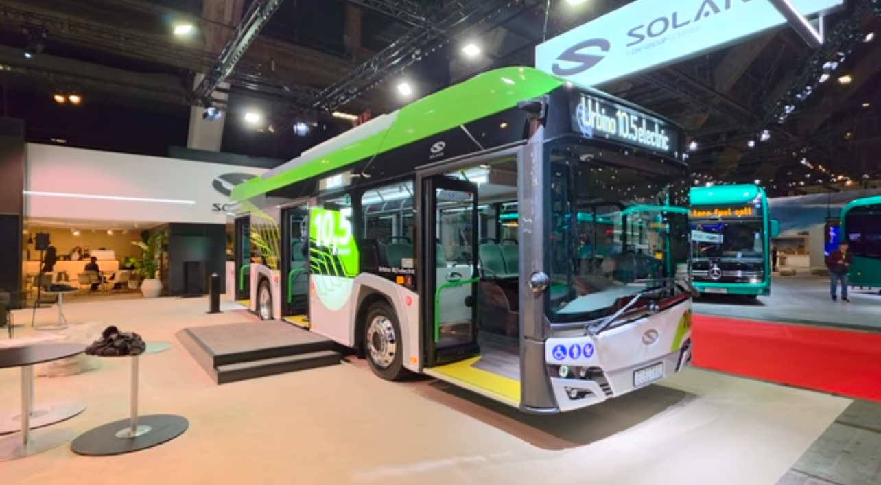 الشركة البولندية العريقة ‎ سولاريس  تقدم حافلتها الجديدة  أوربينو من خلال جناحها في معرض Buswarld Europe 2025